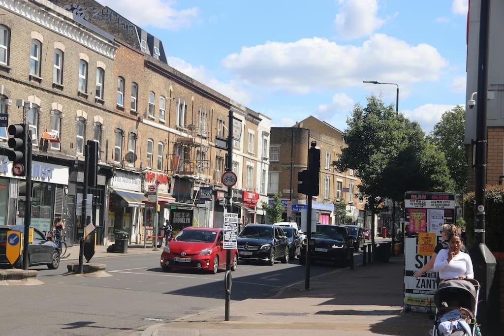 Qties Luxury Home London Kültér fotó