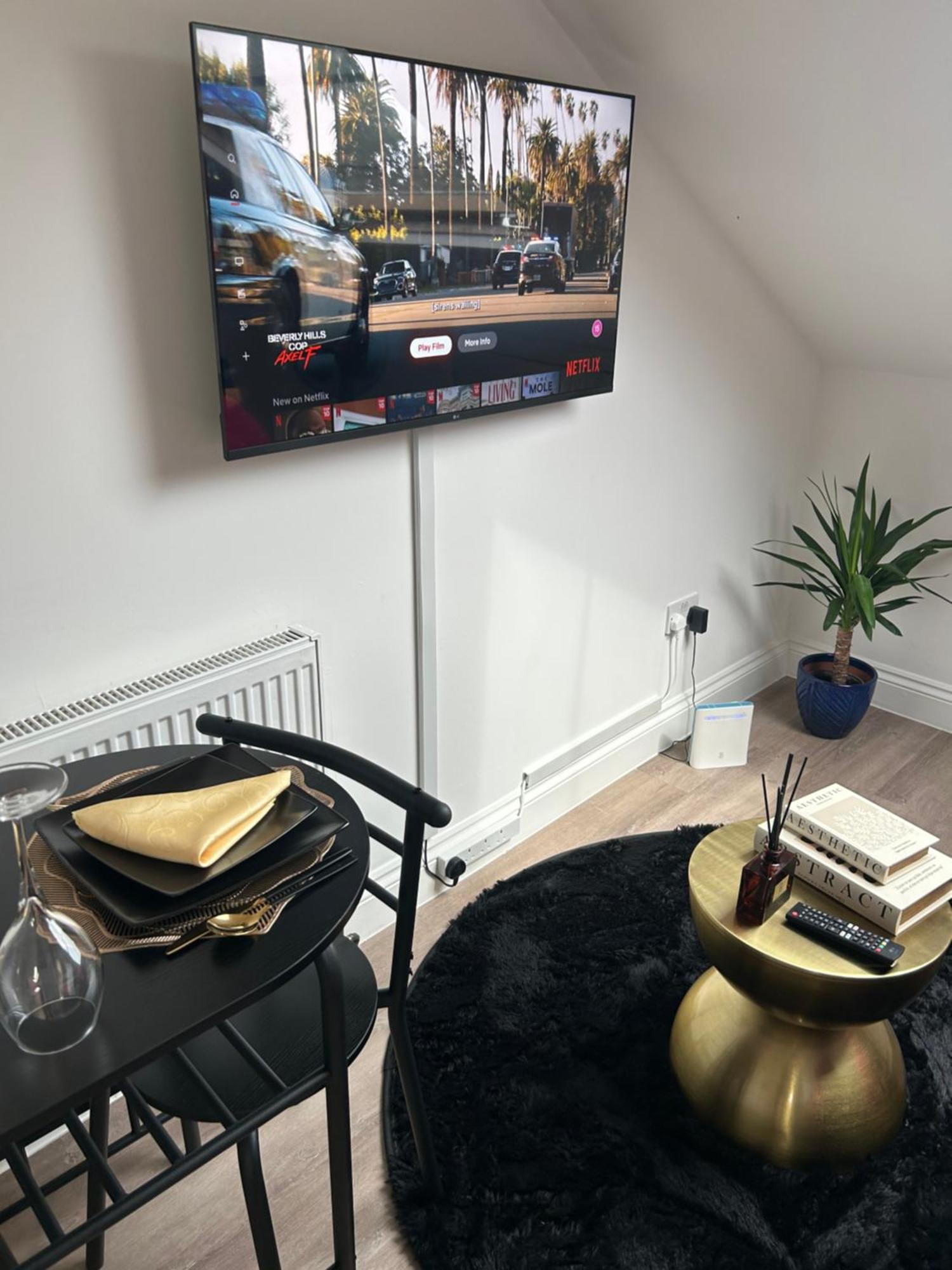 Qties Luxury Home London Kültér fotó